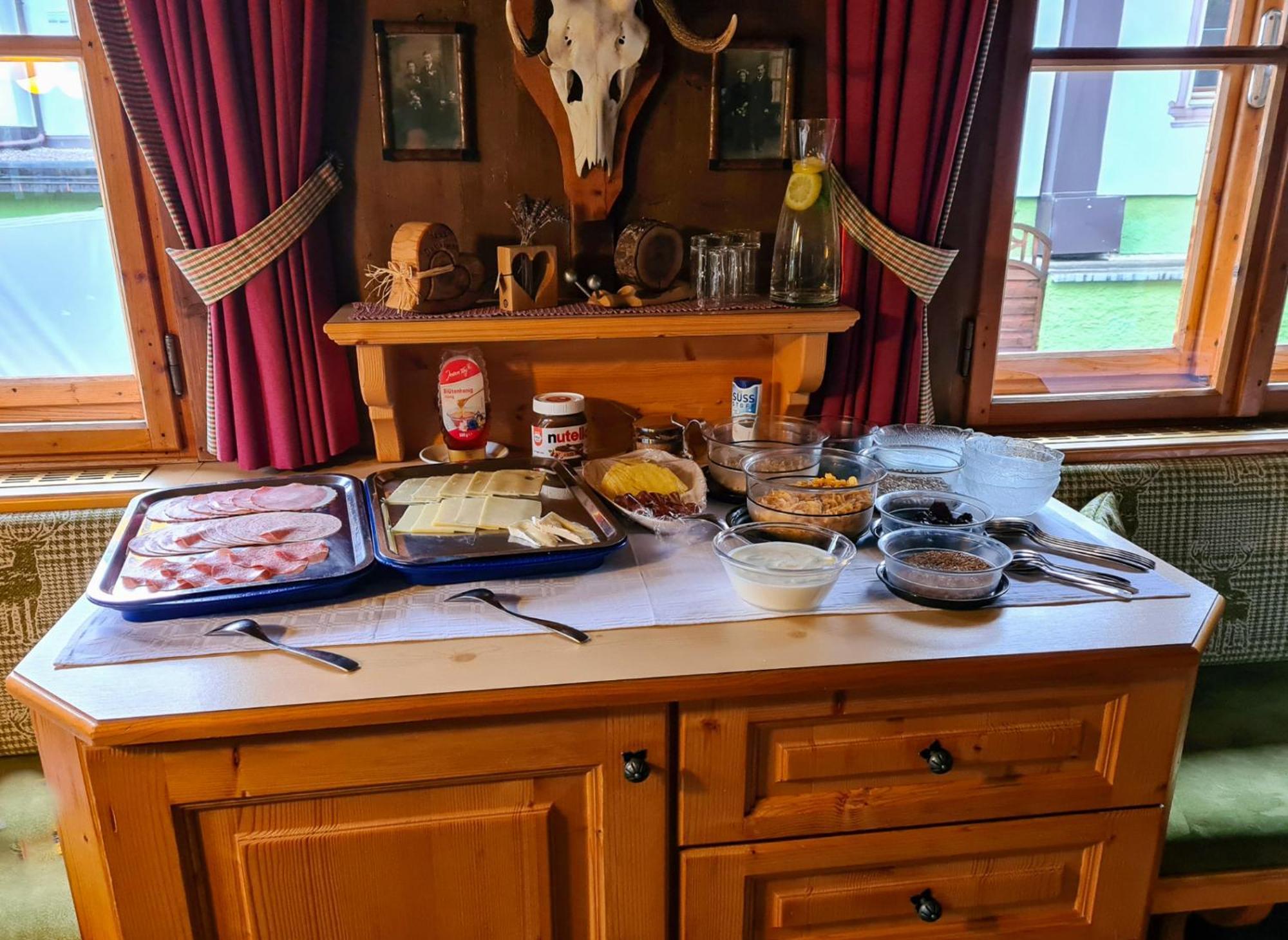Haus Daheim Bed & Breakfast Berwang Eksteriør bilde