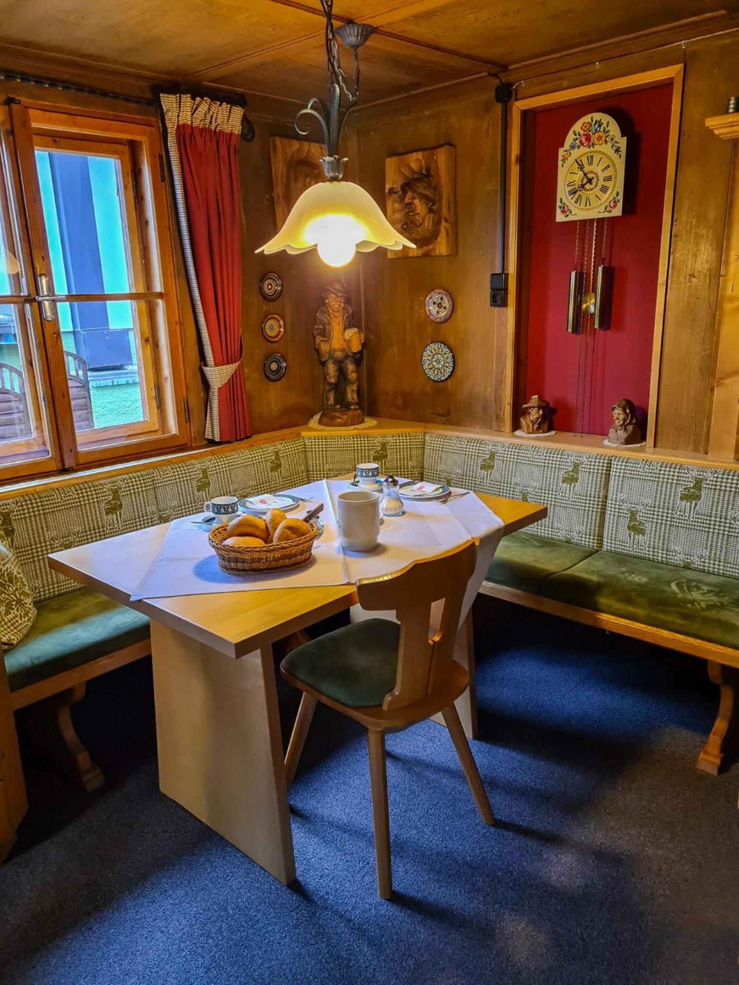 Haus Daheim Bed & Breakfast Berwang Eksteriør bilde