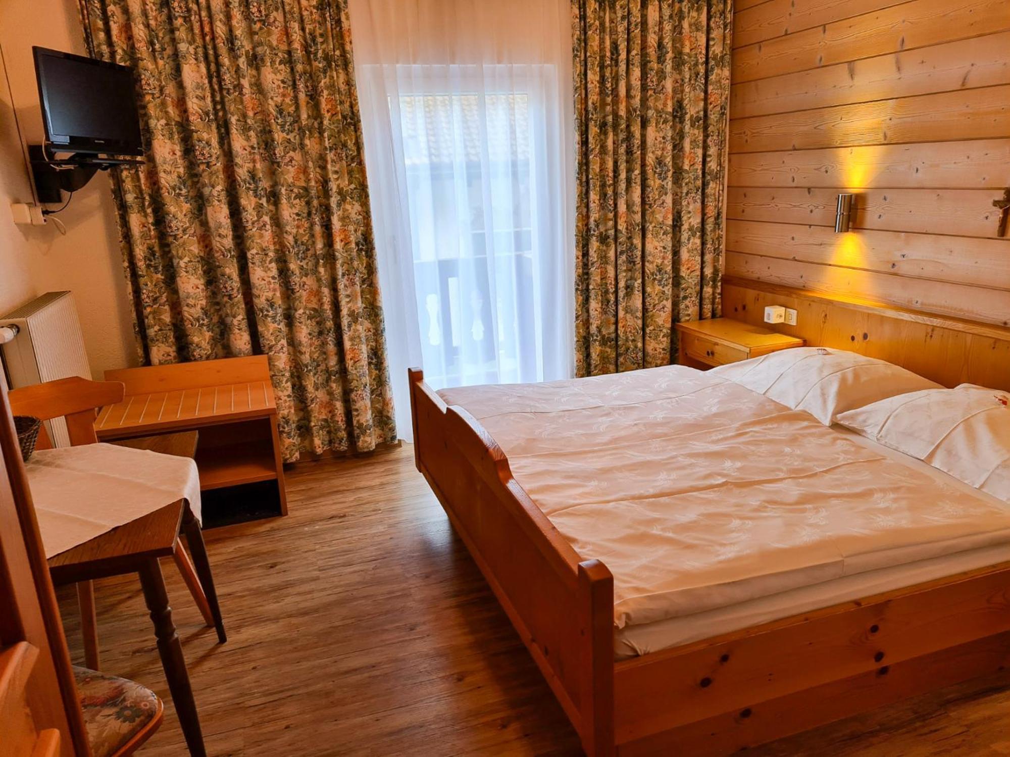 Haus Daheim Bed & Breakfast Berwang Eksteriør bilde
